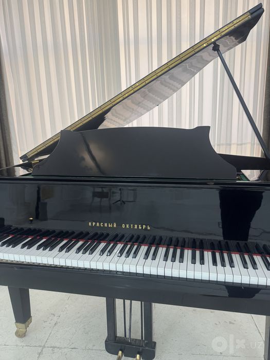 Royal pianino orginal
