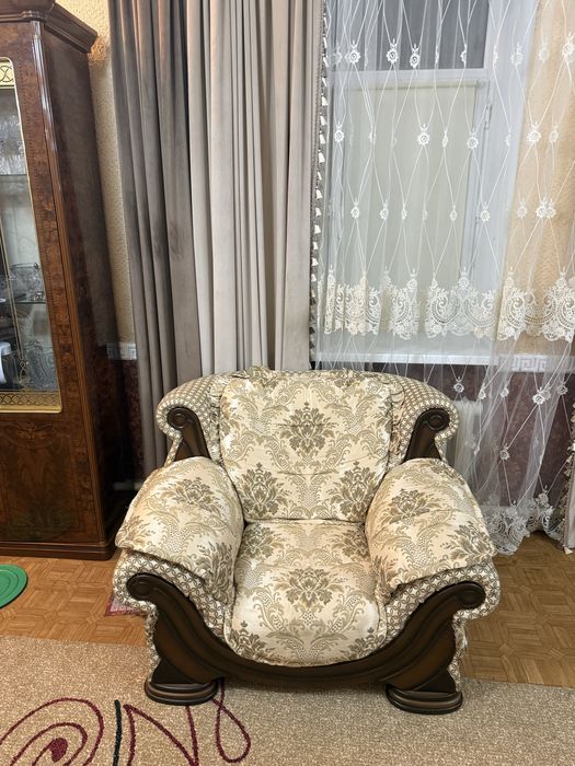 Диван, и кресло 2шт