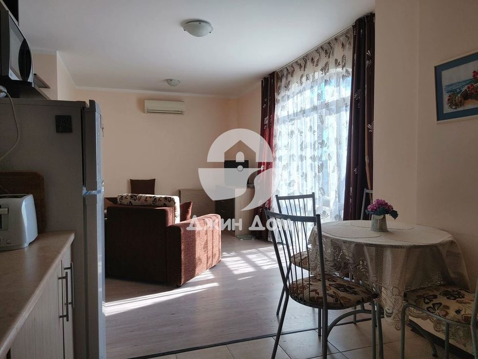 Продава се Едностаен апартамент в с. Кошарица, Област Бургас - 60 кв.м за 421 €/кв.м - Снимка #1