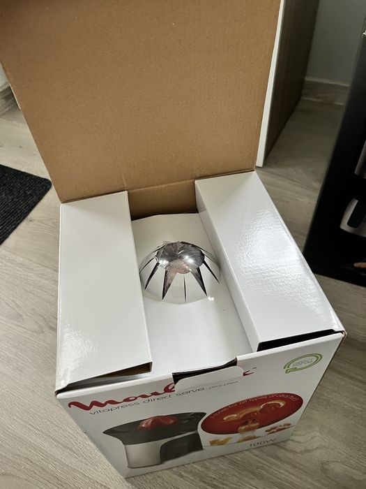 Сокоизтисквачка Moulinex Vitapress Direct Service 100W