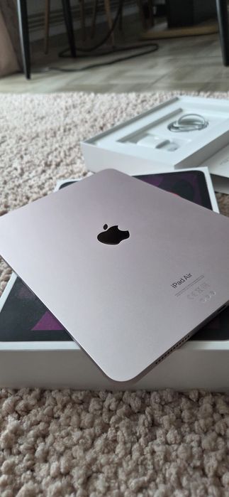 Tabletă  Ipad,air5 ,10.9" , 2022 /64 GB