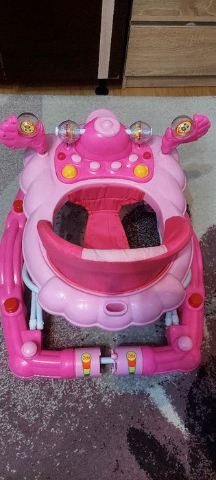 Premergător bebe fetiță