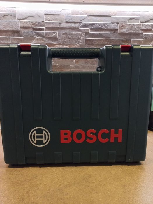 Винтоверр BOSCH нов