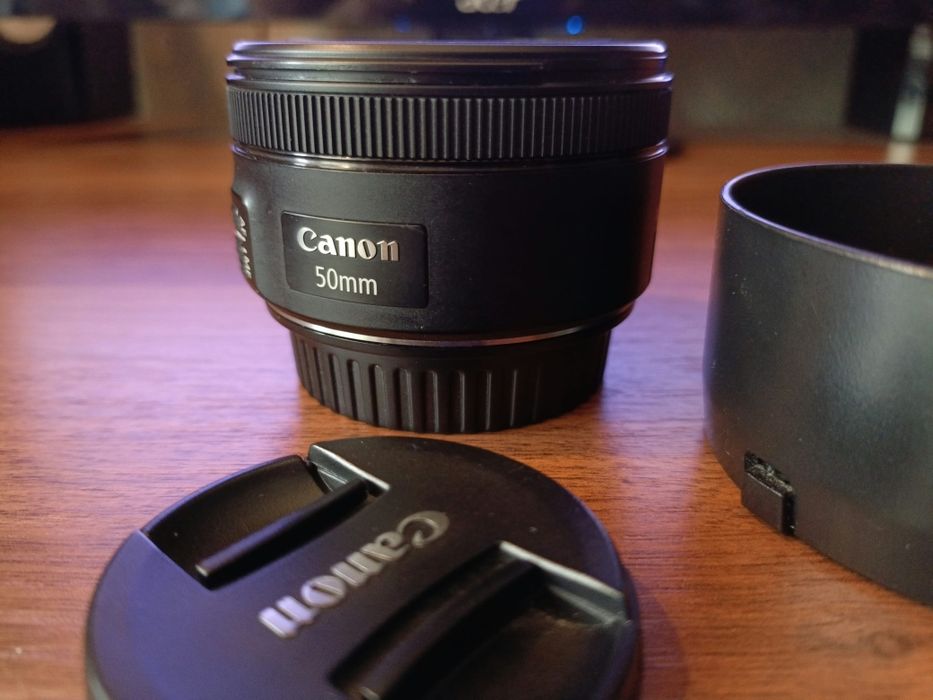 CANON 50mm F1.8 STM