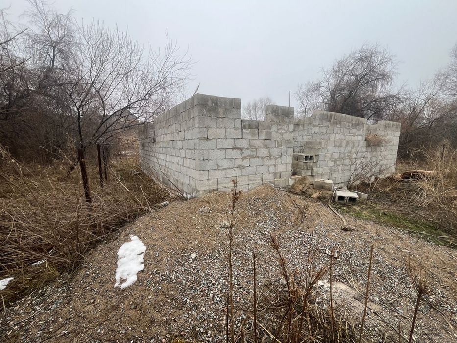 Участок 6 соток + дом 100кв  ( Водник дача ) есть оьмен на авто