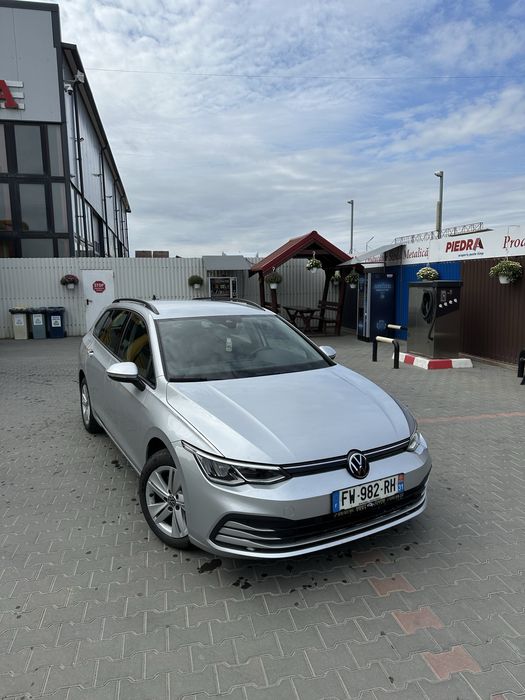 Vand Golf 8 Life, 2023, 2.0 diesel, 116 cai, automat 7+1, km 199.990