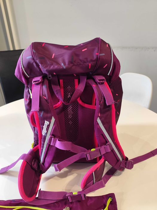 Комплект детска раница Ergobag за 1.–4. клас