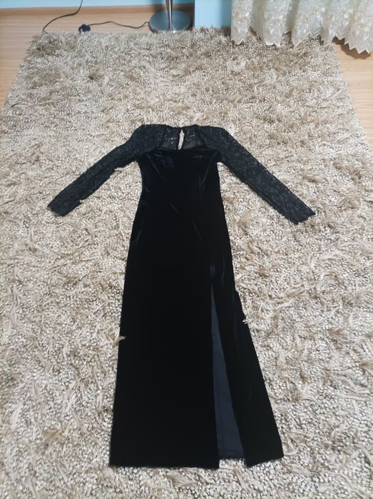 Официални рокли втора употреба