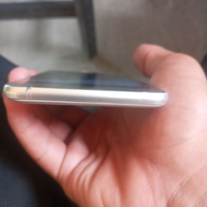 Samsung galaxy j5 garantiasi bor