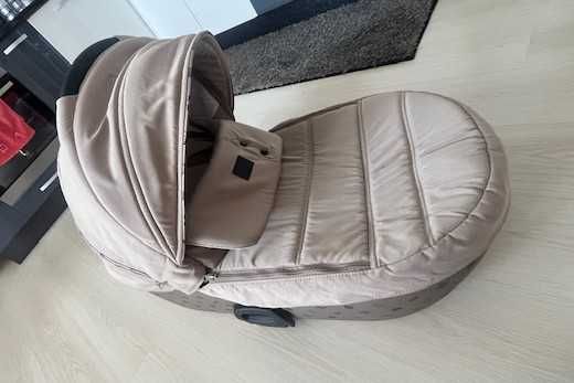 Бебешка количка Laret