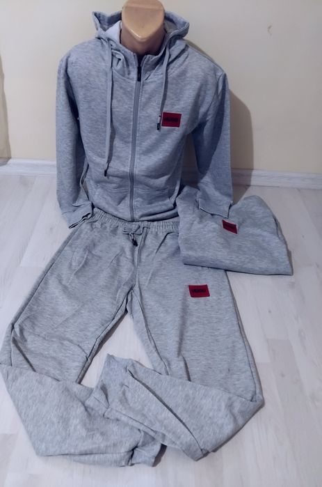 Oferte!  Trening baieti Hugo, treningul conține 3 piese.