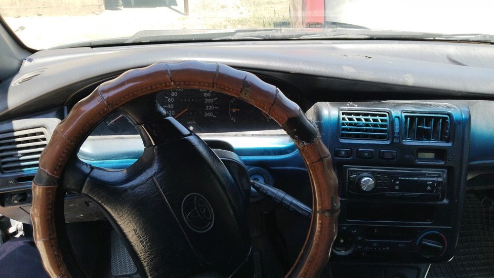 Toyota Carina E Универсал