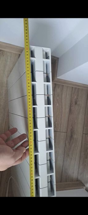 Caloriferul electric in stare foarte bună