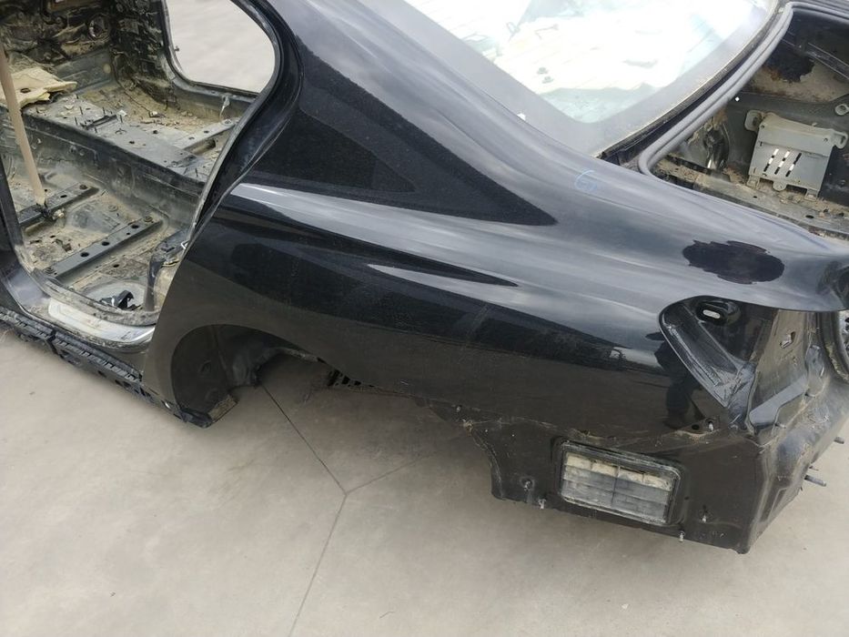 aripa  stanga spate bmw 7 g11  2019