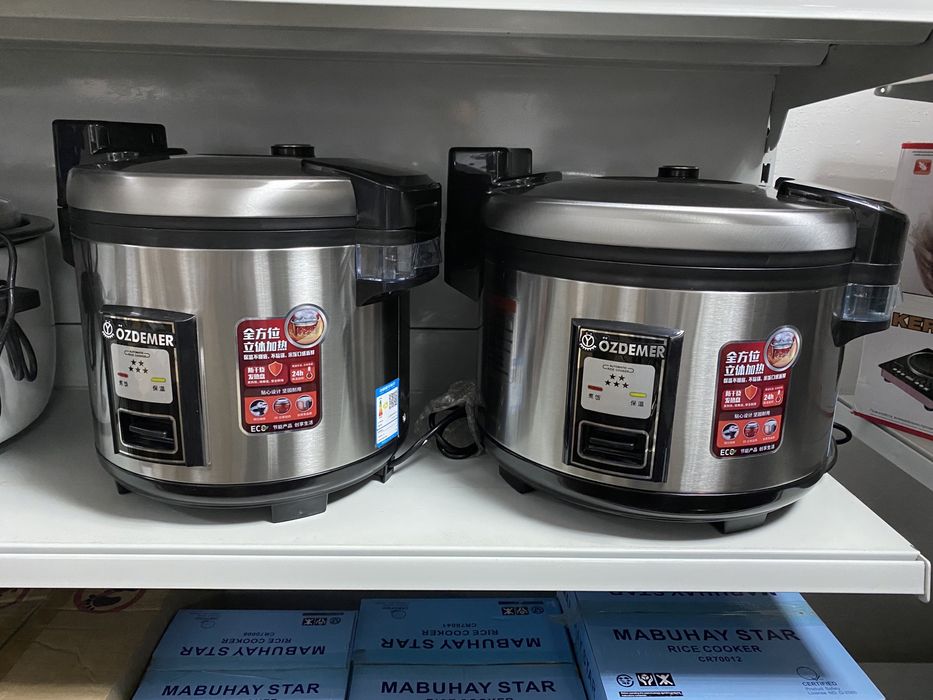 Рисоварка 8 литров.