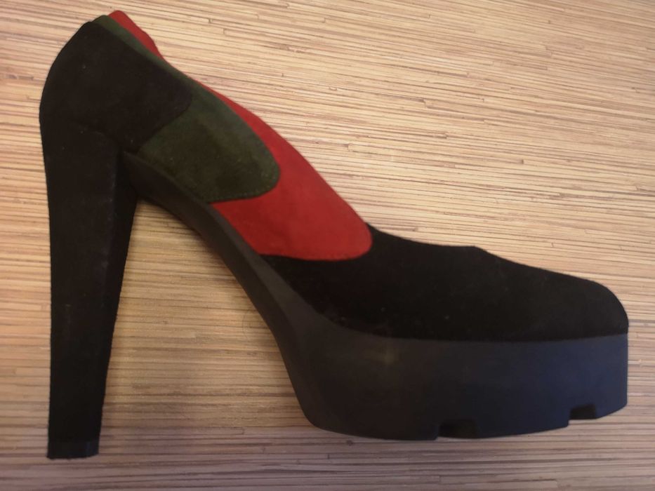 Pantofi piele naturala / intoarsa, negri, toc, marimea 39-40