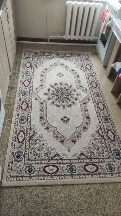 Продам ковры(2 шт)