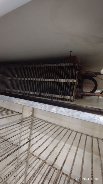 Холодильник витрина