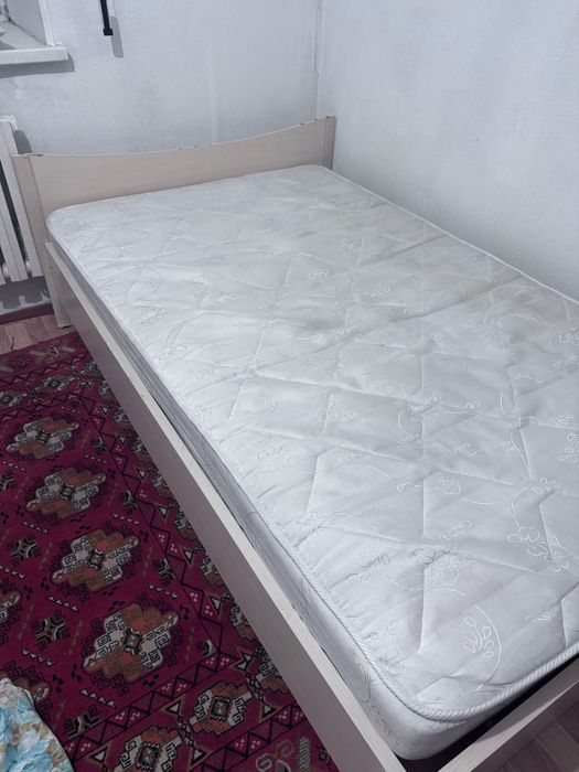 Отдам бесплатно кровать 2 по 1,5