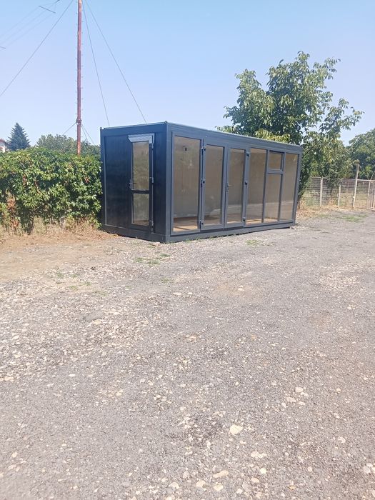 Ai nevoie de un birou mobil o bucătărie sau chiar o baie dacă doriți