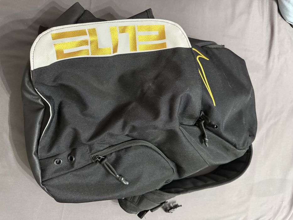 большой вместимый рюкзак