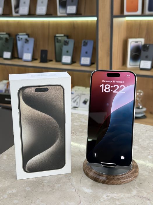 iPhone 15 Pro 128 GB / PhoneLab