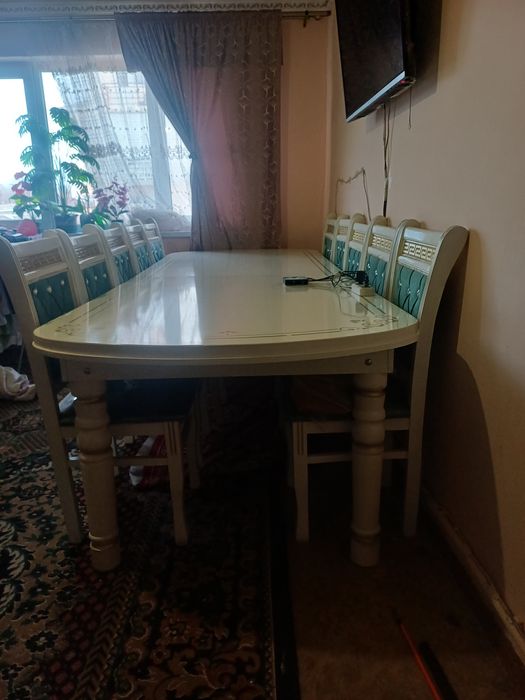 Стол новый не использованый