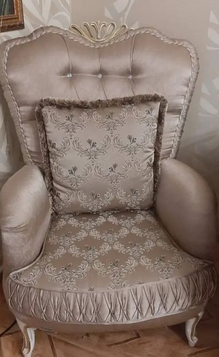 Диван и 2 кресла