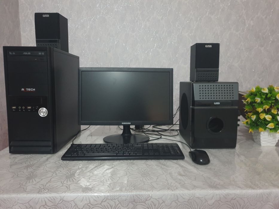 Компьютер жамланмаси сотилади

Компьютер столи
Процессор - Intel Pent