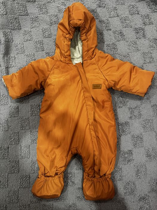 Продам детские комбезы