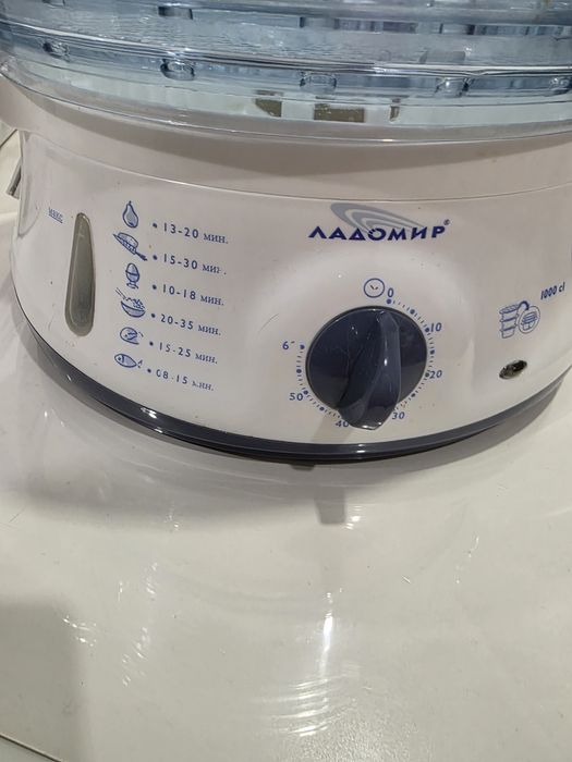 Пароварка Ладомир