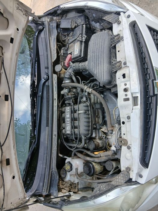 Спарк 1-позиция 2011 йил 2 круг йурган краскаси капот ва олди крилода