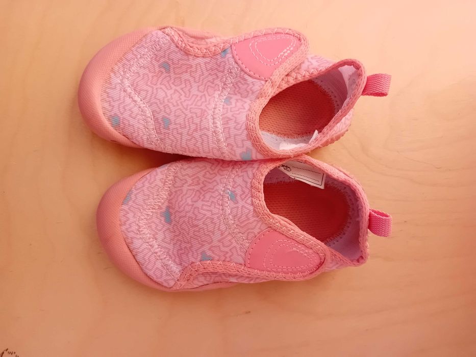 Papuci/ balerini baby gym Decathlon antiderapant masura 26