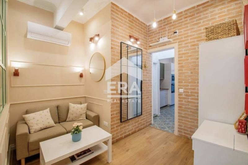 Продава се Двустаен апартамент в София, Докторски паметник - 40 кв.м за 3685 €/кв.м - Снимка #4