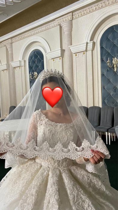 Свадебное плате новое