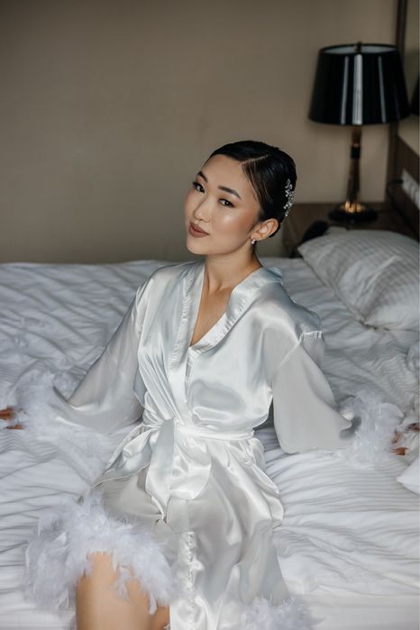 Халат невесты с перьями