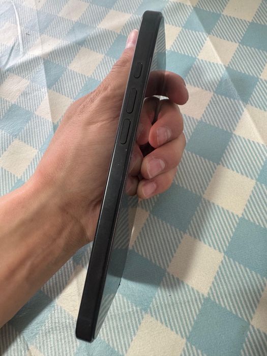 Продам Айфон 16 про мах 256