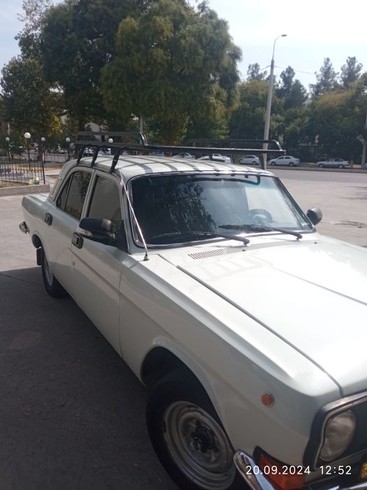 Продам срочно газ 2410 в хорошем состоянии