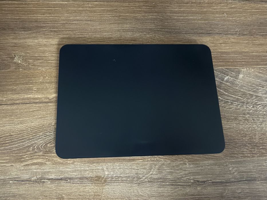 Продам Apple Magic Trackpad 2