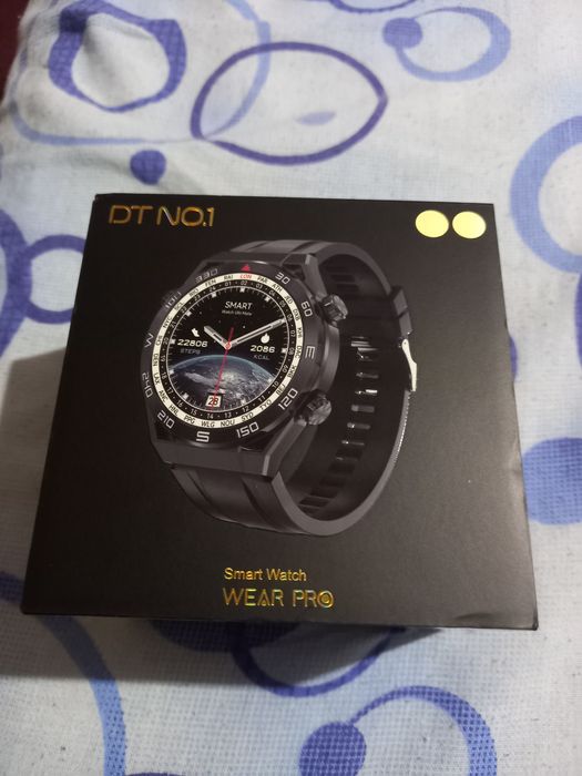 Vand  smartwatch nou in cutie