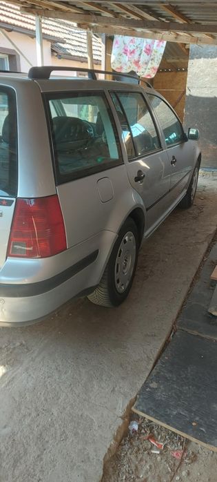 Vand  volkswagen Golf 4