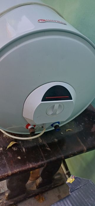 Продам Водонагреватель