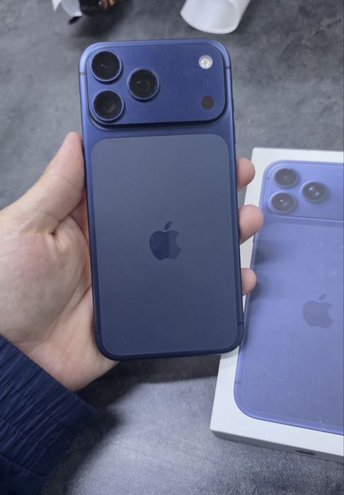 iPhone 17 pro max