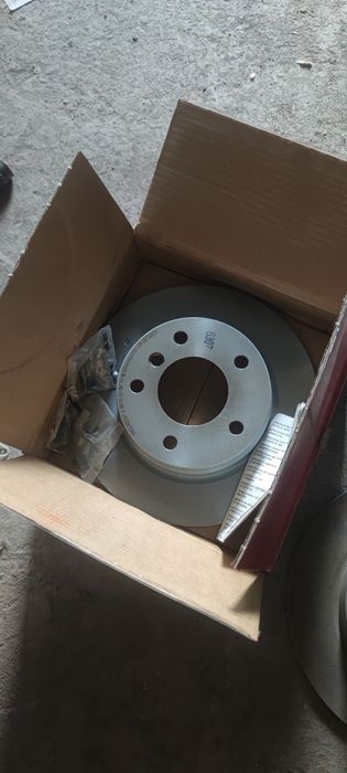 Задние тормозные диски BREMBO BMW e36
