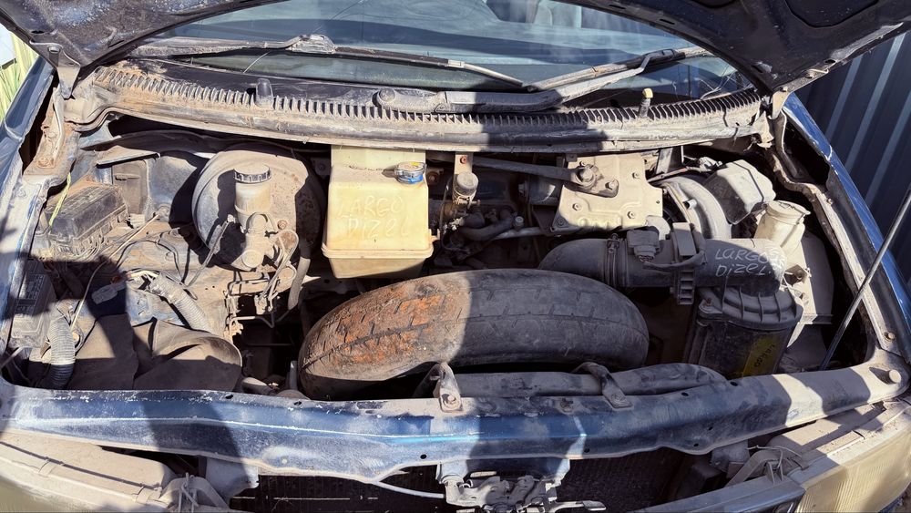 Продам Nissan Largo