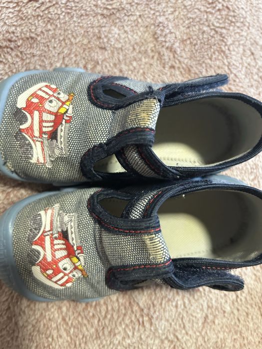 Боси пантофи Колев и Колев