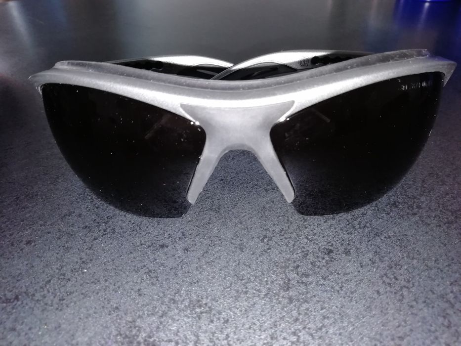 Cască ciclism și ochelari 50 RON,