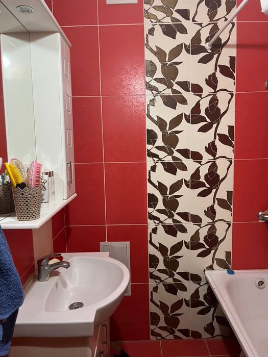 Срочно, торг. Квартира в Нурсая