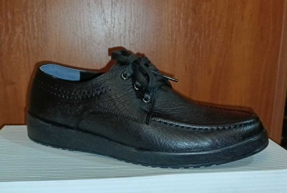 Туфли качественые  кожаные классика производство Турция .