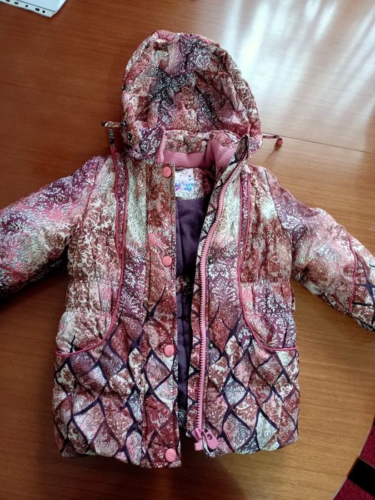 Продам зимние детские комбинезоны